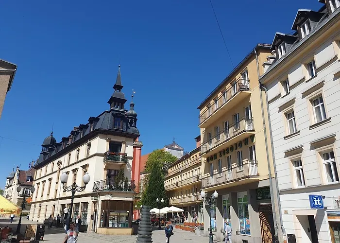 Cieplice4u Apartment *