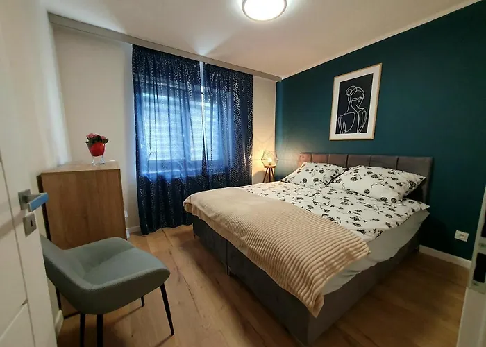 Cieplice4u Apartment *